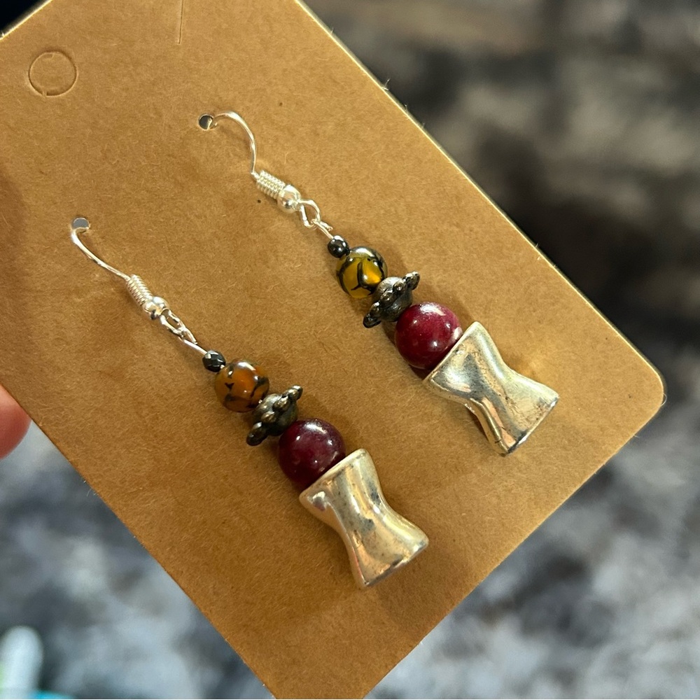 Handcrafted elegant genuine stone garnet dragon vein faceted hematite earrings